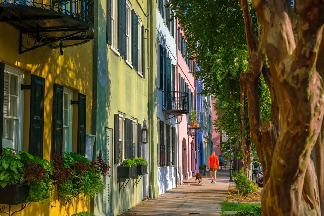 Rainbow Row colorful and well-preserved historic Georgian row houses in Charleston, South Carolina, USA Rainbow Row colorful and well-preserved historic Georgian row houses in Charleston, South Carolina, USA
