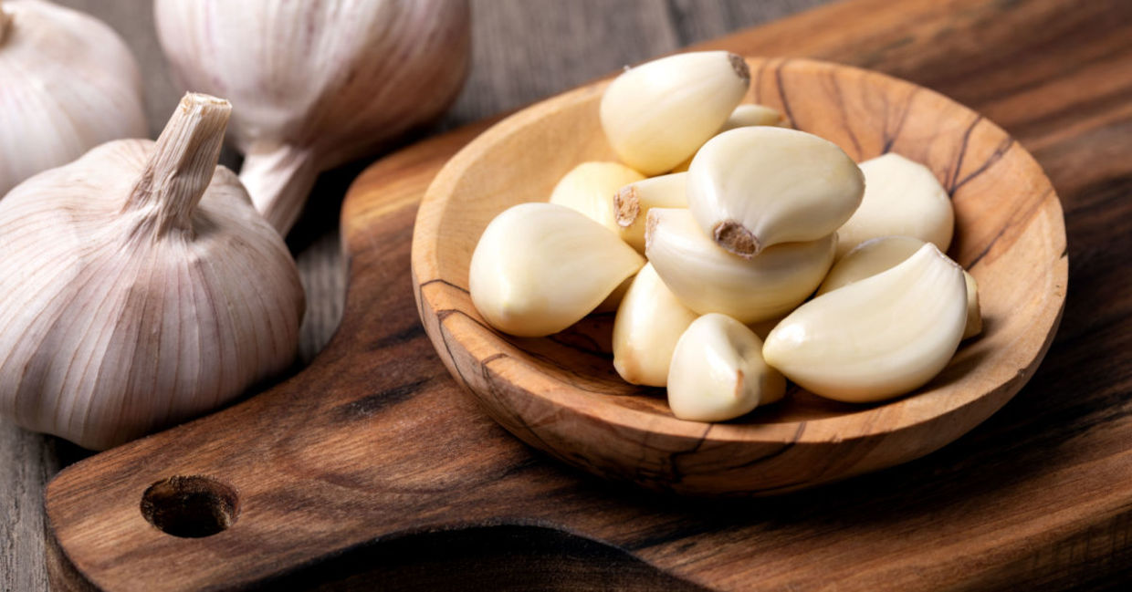 Garlic adds flavor and nutritional benefits to any food. Garlic adds flavor and nutritional benefits to any food.